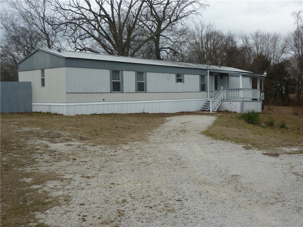 Property Photo:  5551 Estes Road  AR 72601 