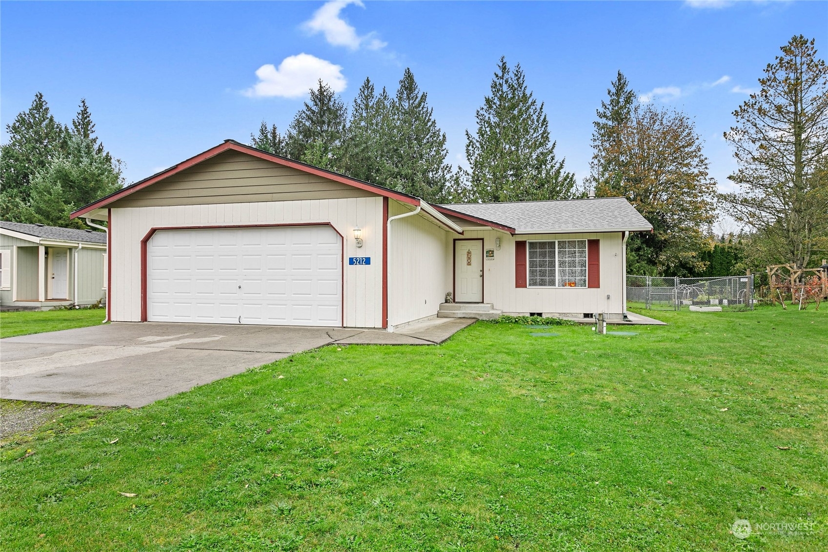 Property Photo: 5212 Aerie Lane WA 98284