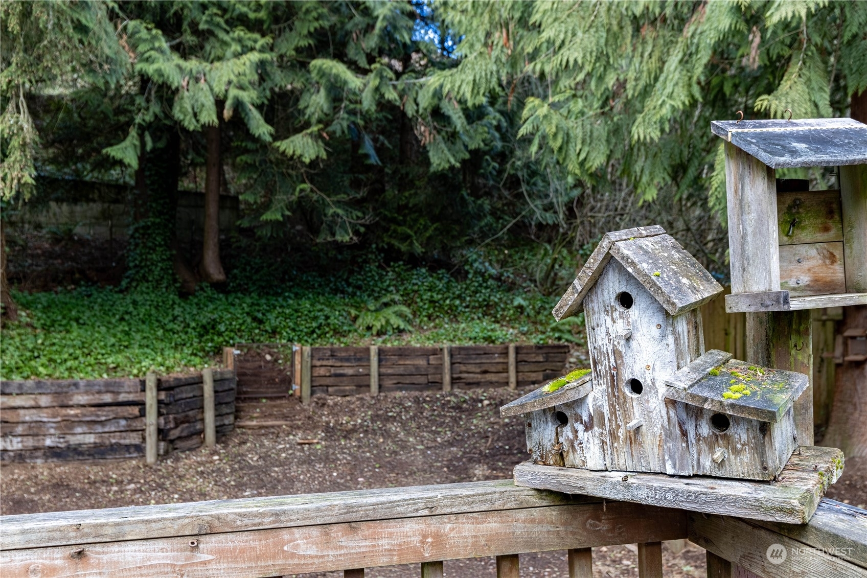 Property Photo:  9416  Angeline Road E  WA 98391 