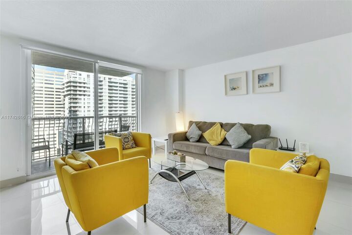 Property Photo: 1200 Brickell Bay Dr 2504 FL 33131