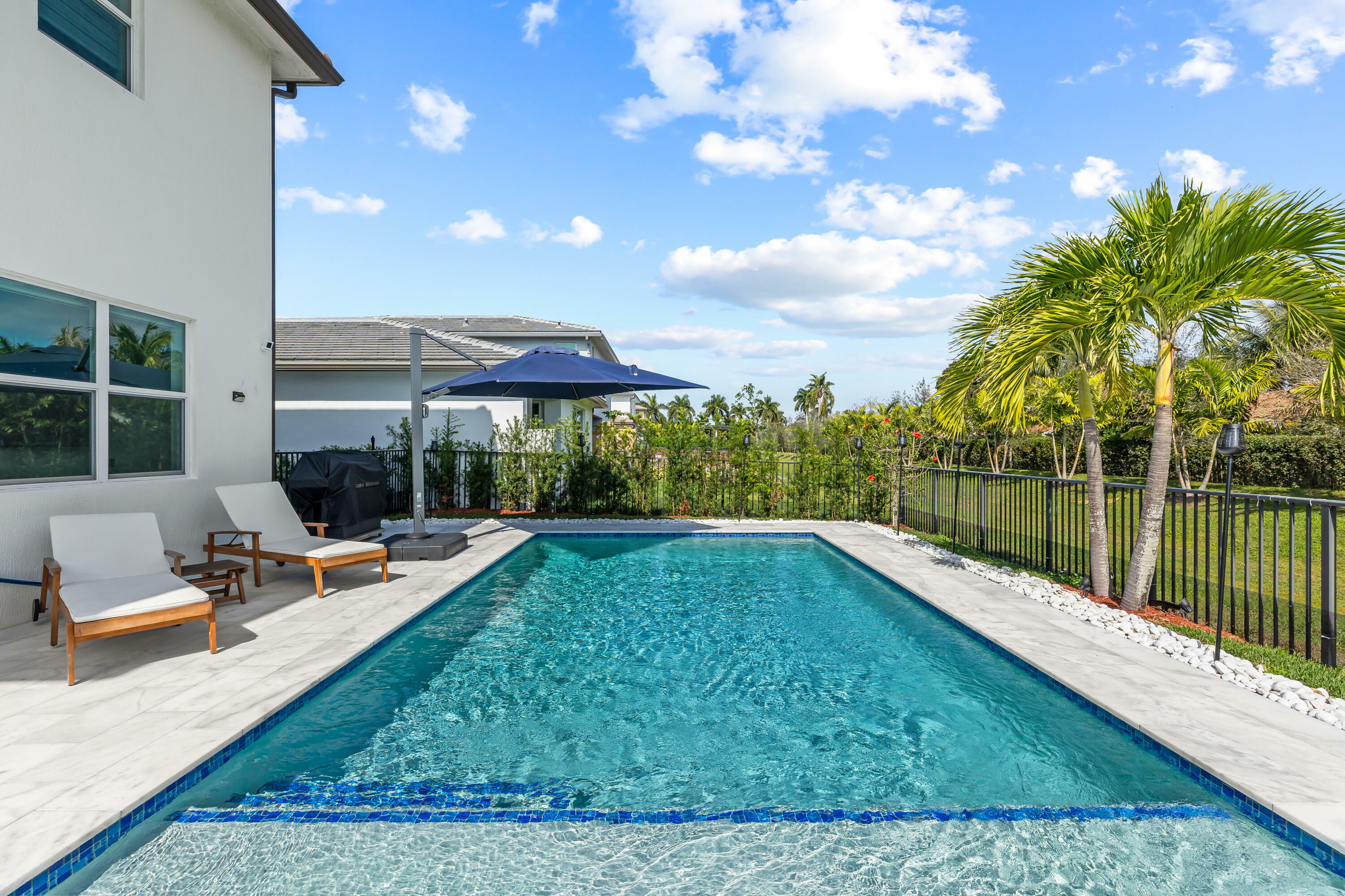 Property Photo: 2724 Country Lake Trail FL 33436