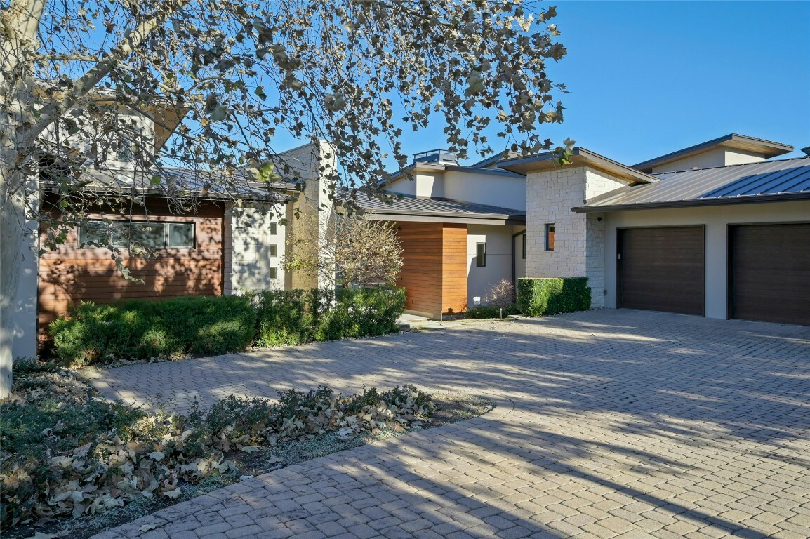 8708 Acuarela Court  Austin TX 78735 photo