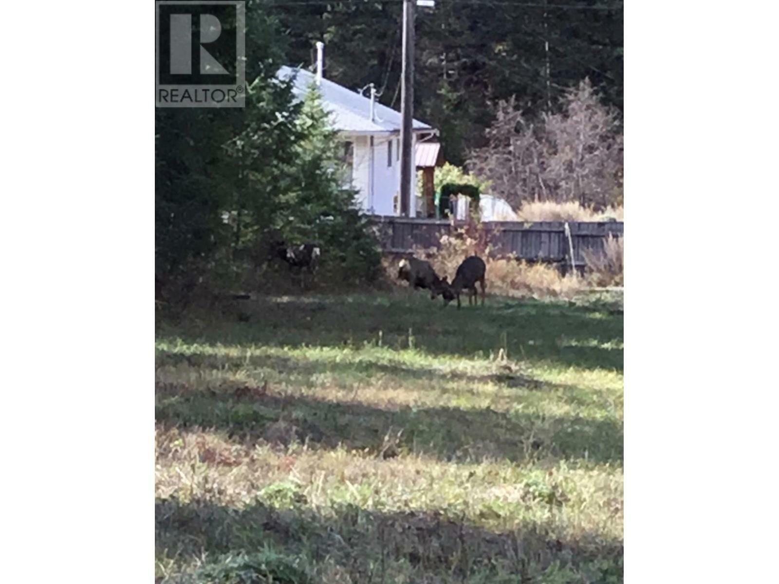 Photo de la propriété:  835 Boundary Creek Lane  BC V0H 1J0 
