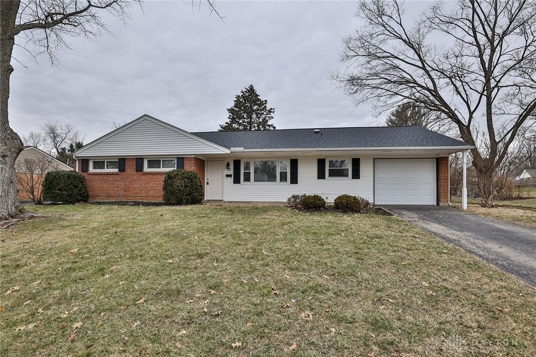 Property Photo: 131 E Elmwood Drive OH 45459