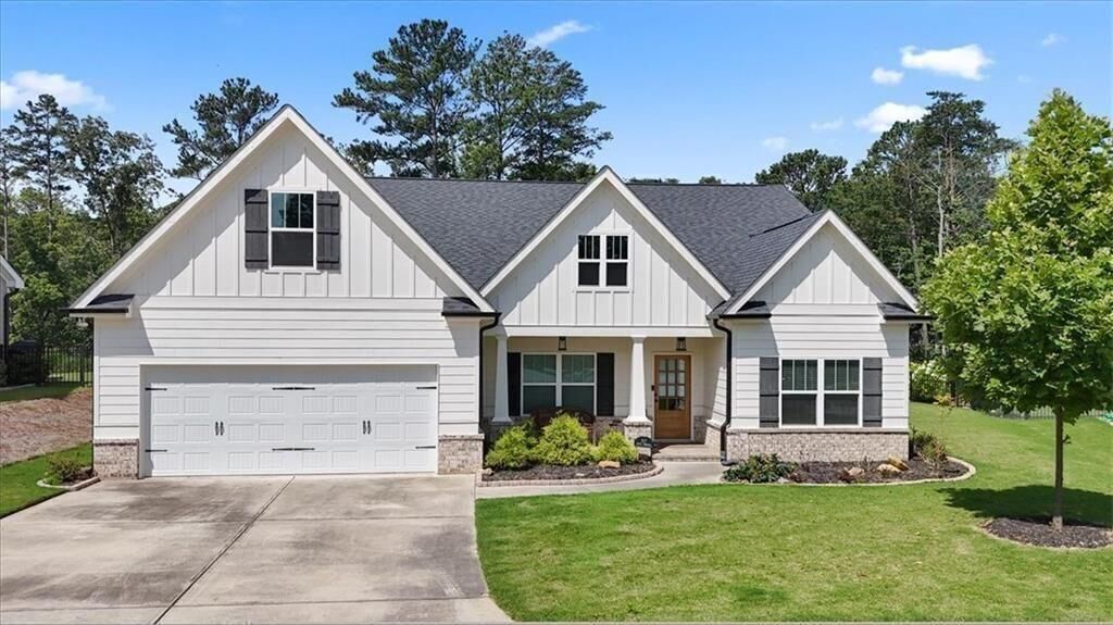 Property Photo:  517 Amber Stone  GA 30183 