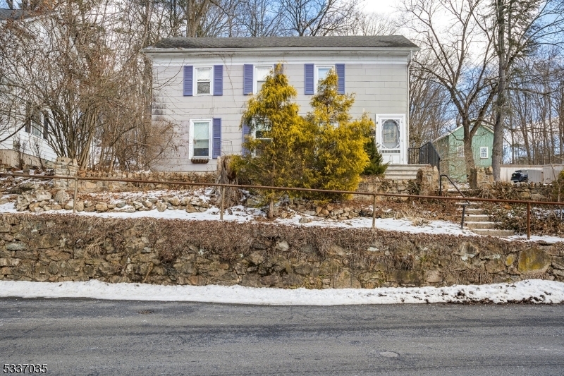 Property Photo:  167 Main St  NJ 08826 