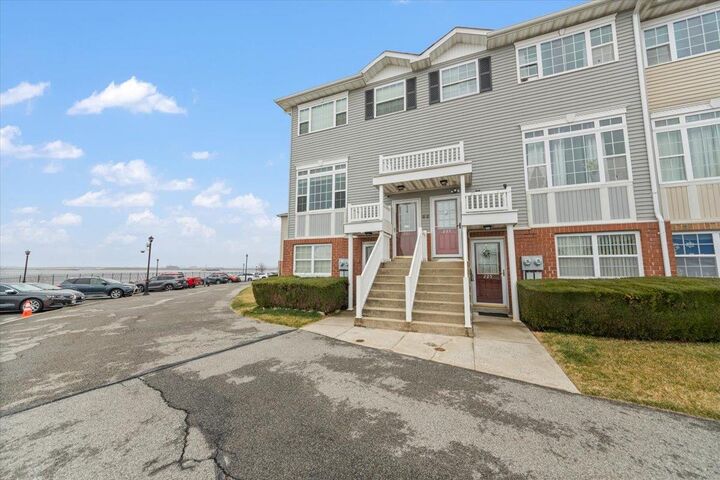 231 Surf Drive 140B  Bronx NY 10473 photo