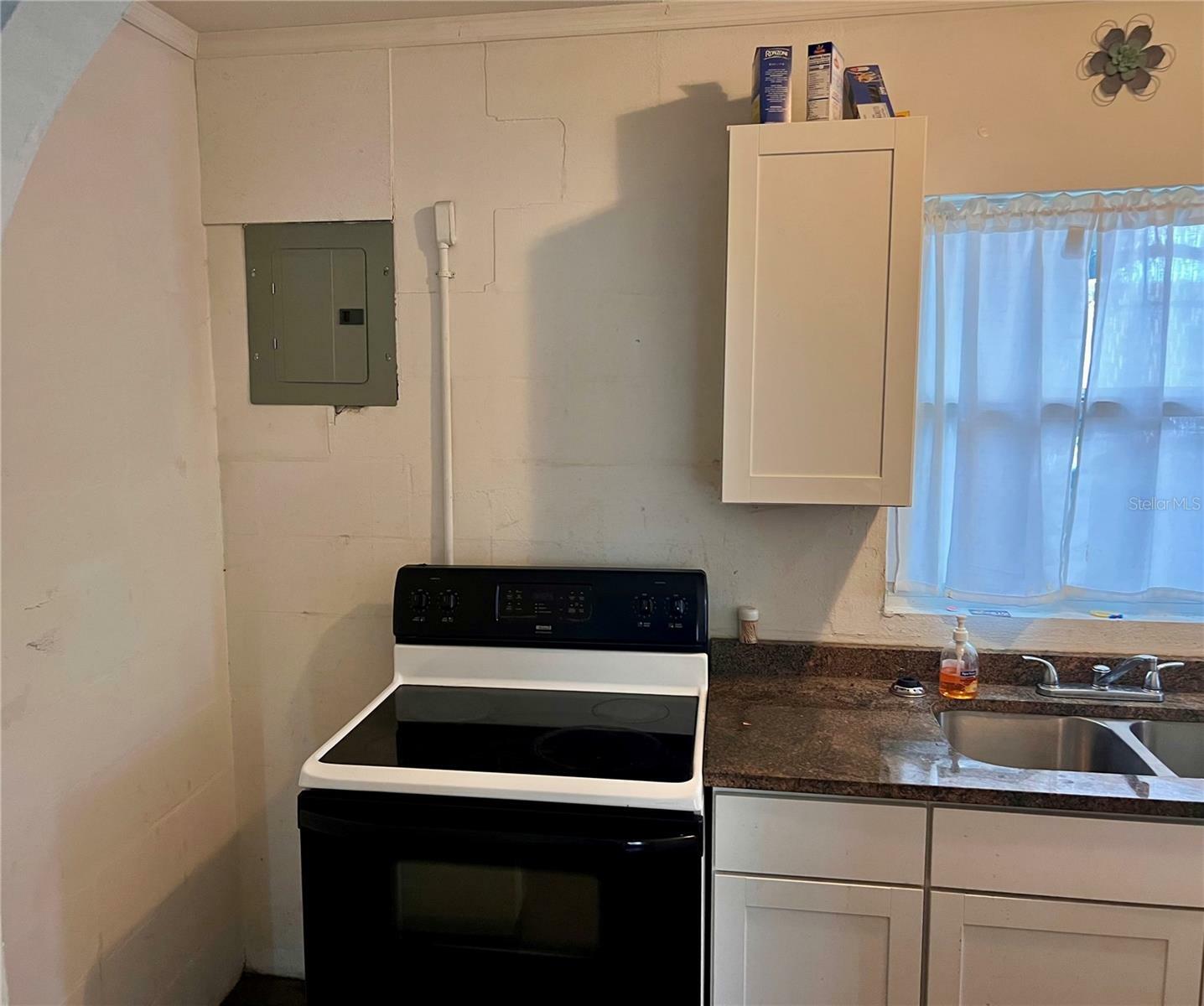 Property Photo:  5214 7th Street  FL 33542 