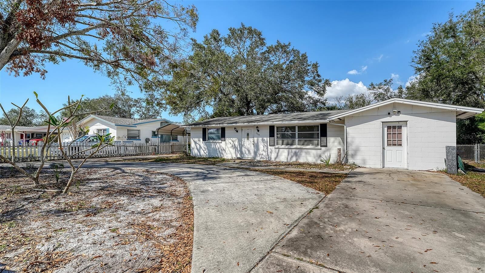 Property Photo: 3365 7th Street FL 34237