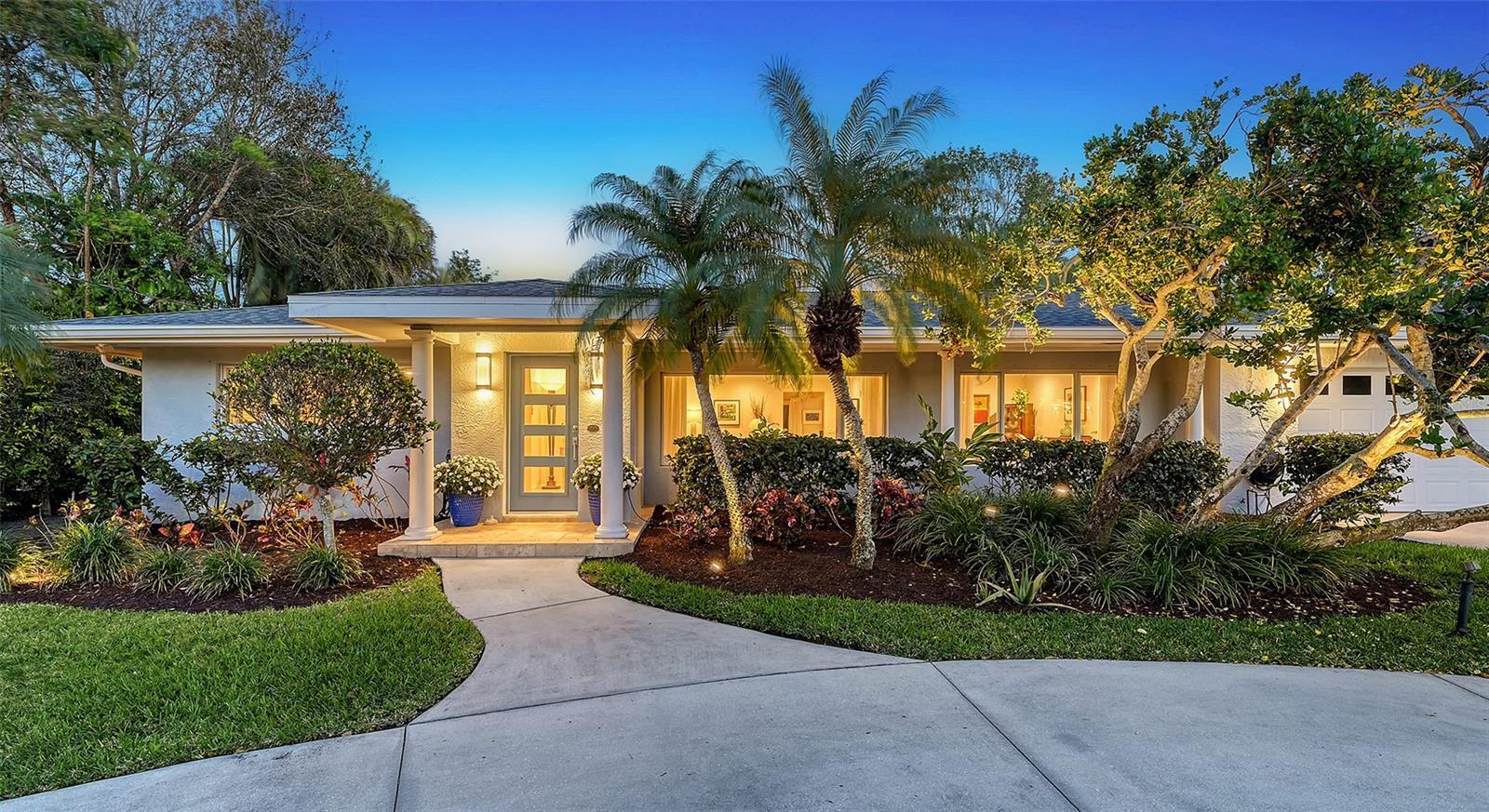 Property Photo: 1735 Flower Drive FL 34239