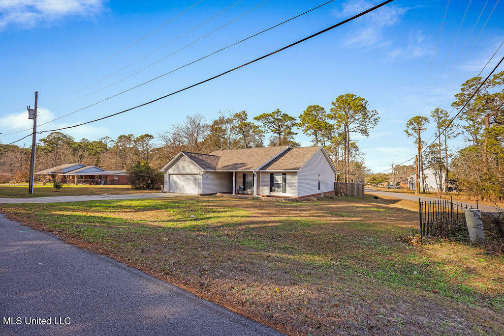 Property Photo:  1985 Kornman Drive  MS 39532 