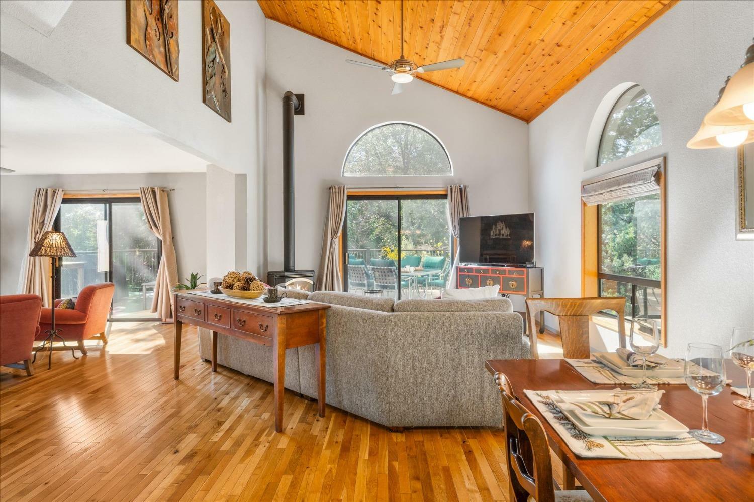 Property Photo: 621 Forest Meadows Drive CA 95247