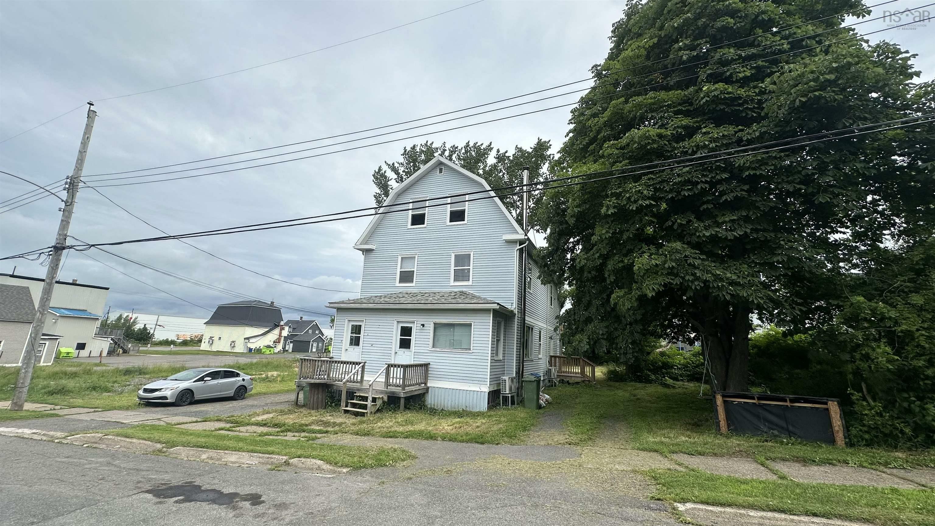 Property Photo:  17 Pleasant Street  NS B0K 1X0 