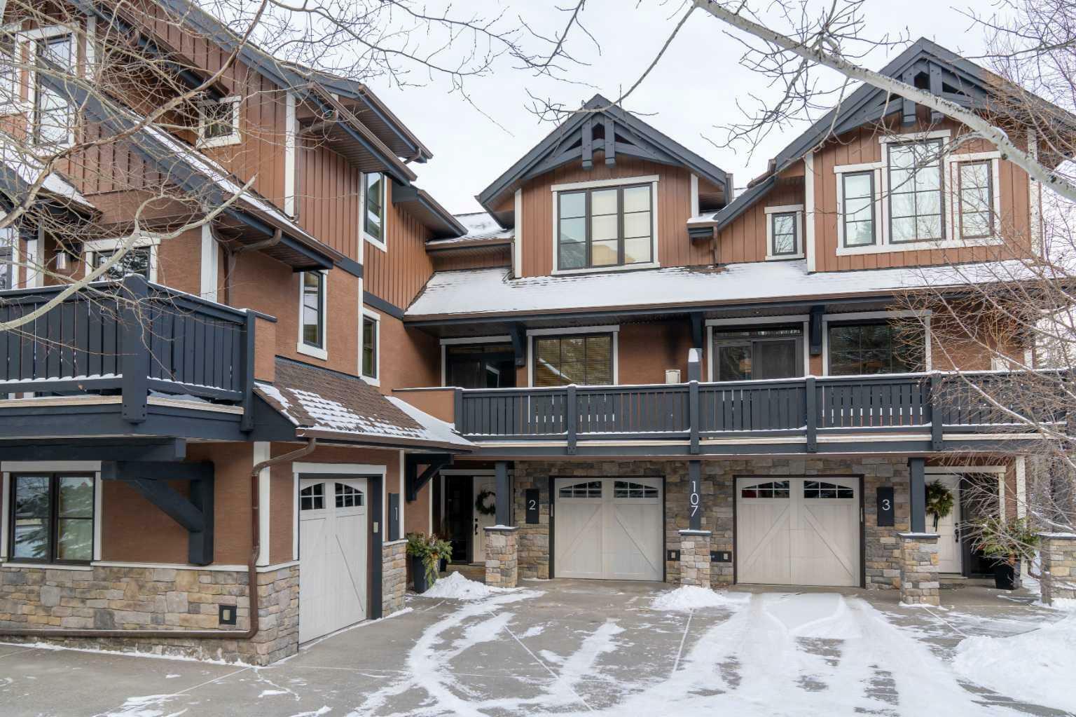 Property Photo:  107 Rundle Drive 2  AB T1W 2L8 