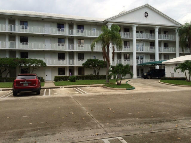 Property Photo: 2461 Village Boulevard 101 FL 33409
