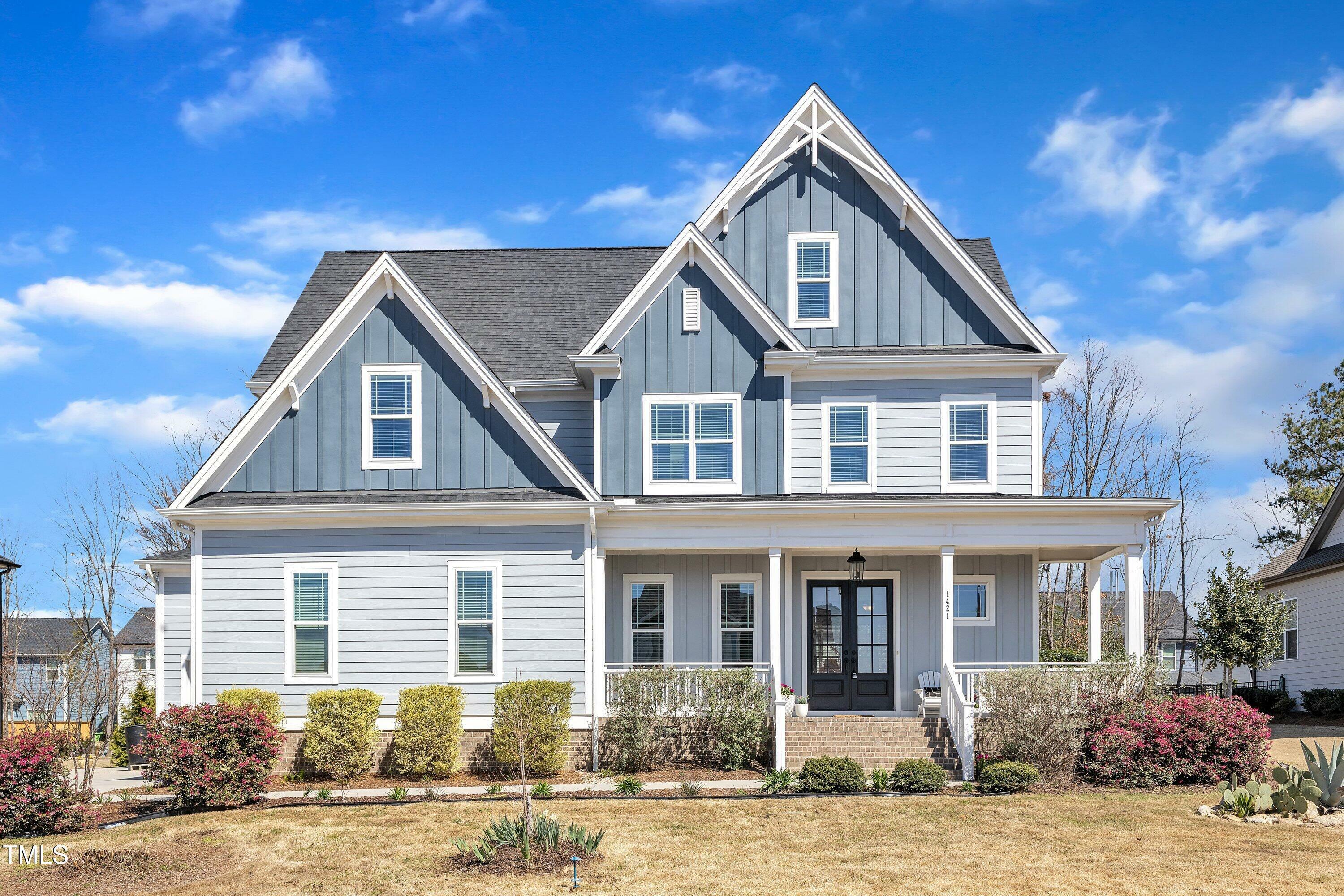 Property Photo: 1421 Sweetclover Drive NC 27587