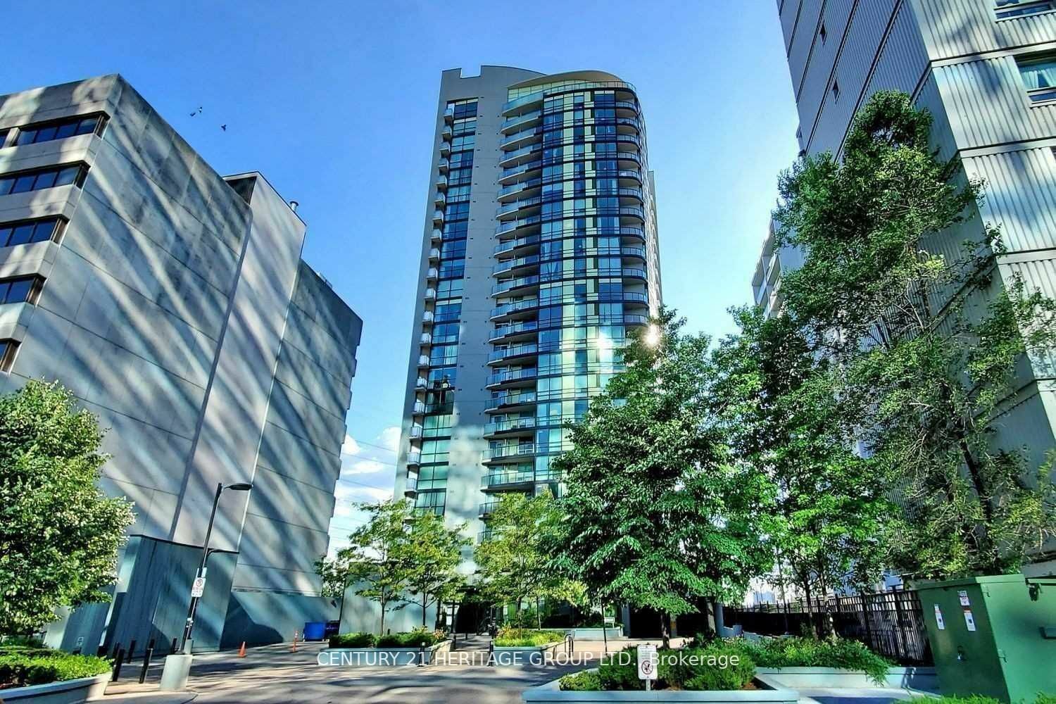 5740 Yonge St 2206  Toronto ON M2M 0B1 photo