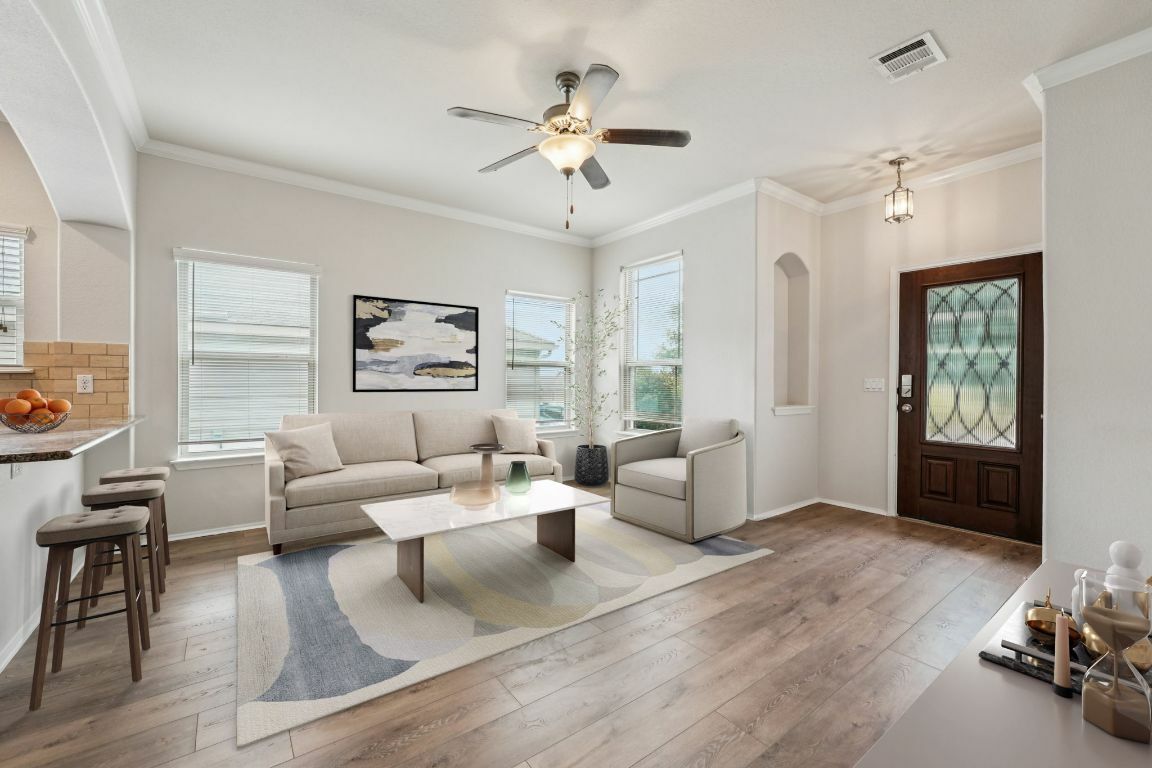 Property Photo: 10017 Pinnacle Crest Loop TX 78747