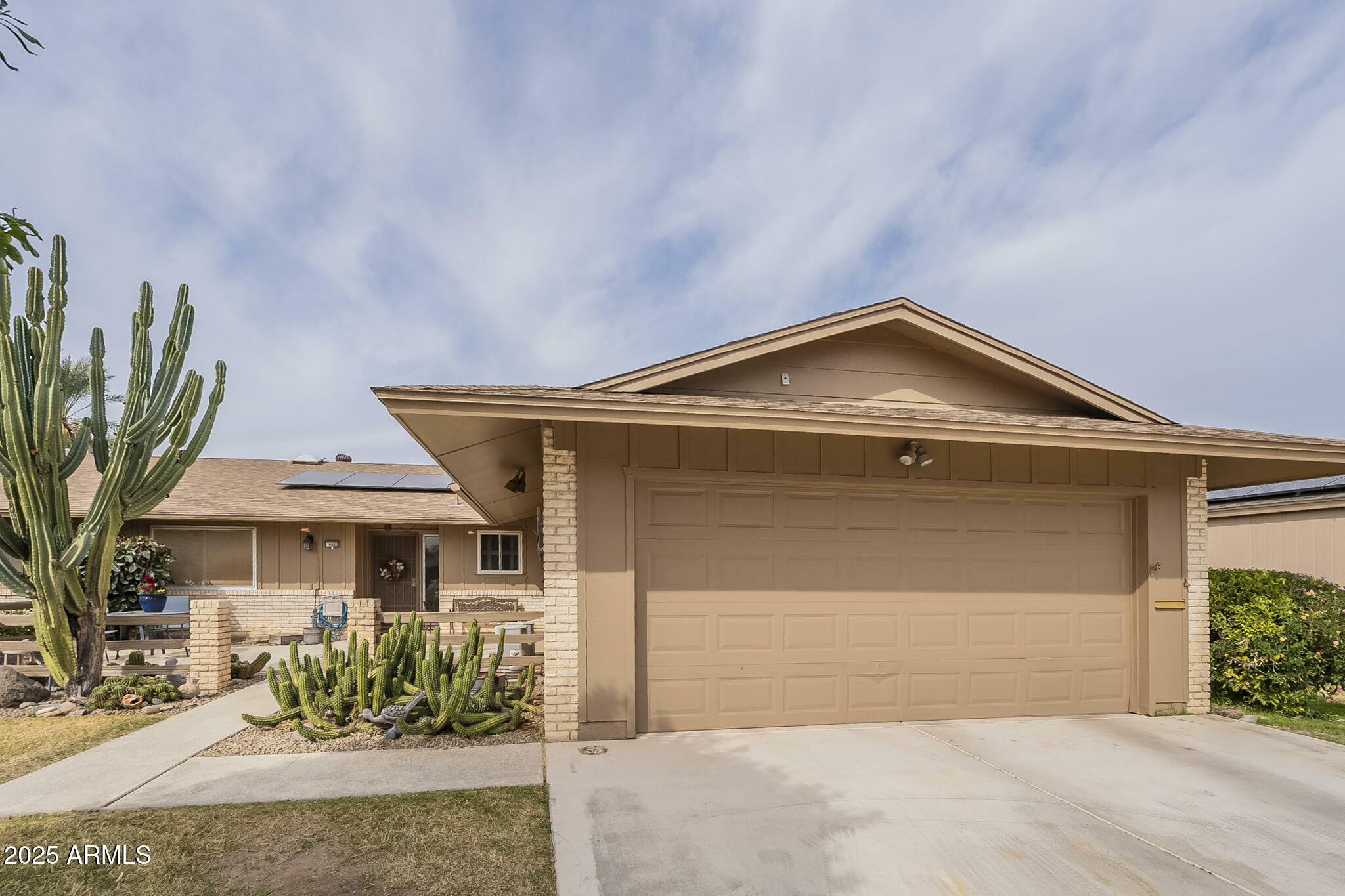 Property Photo:  9862 N Balboa Drive  AZ 85351 