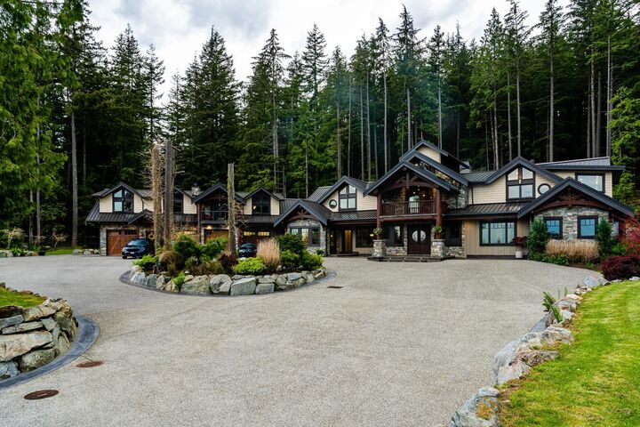 Property Photo: 3299 Black Bear Way BC V3H 5G6
