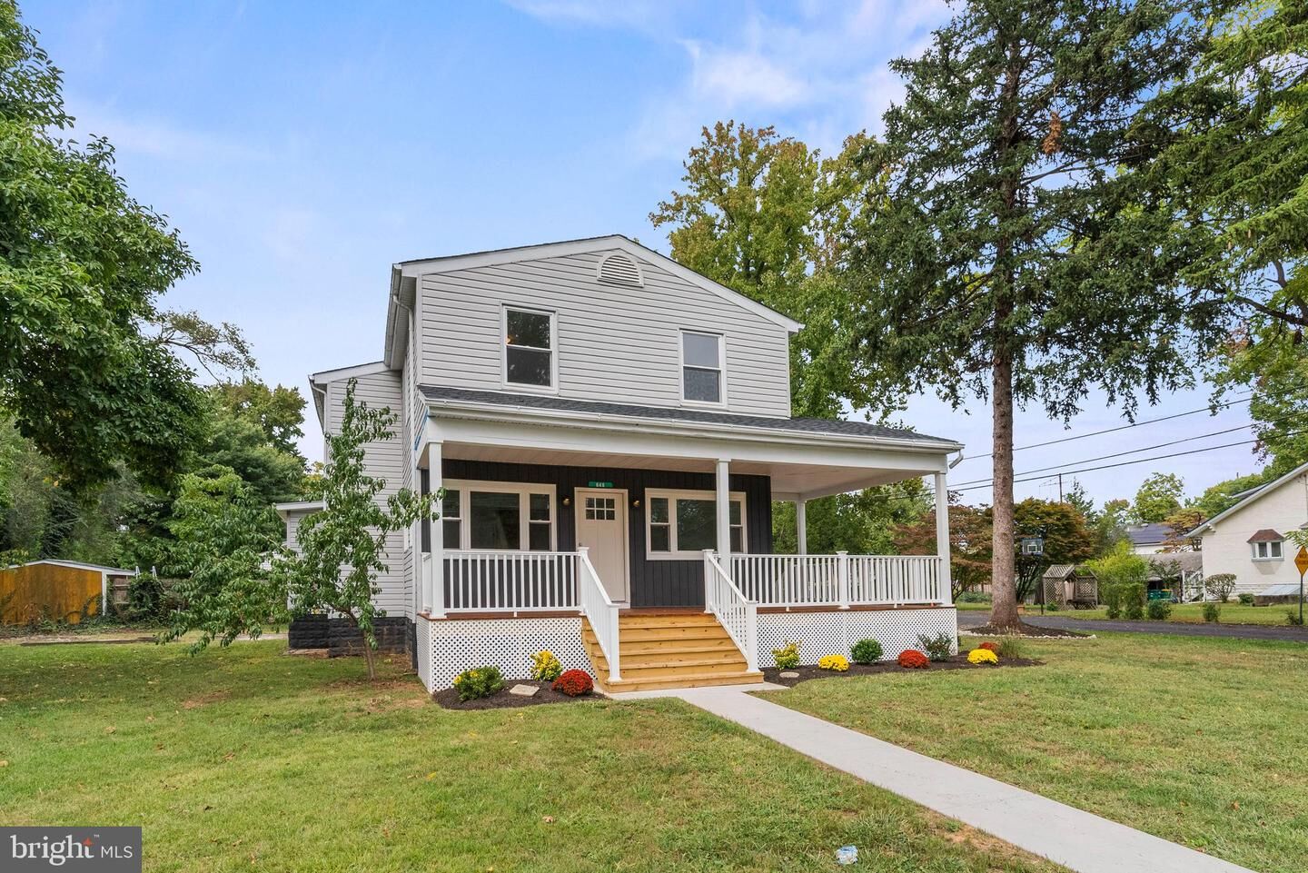 Property Photo:  648 State Road  PA 19020