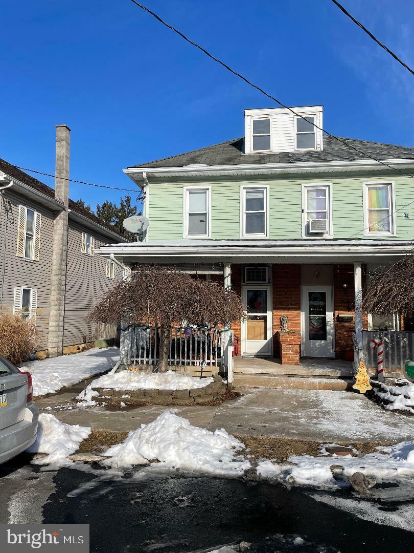 Property Photo:  30 N Green Street  PA 17078 