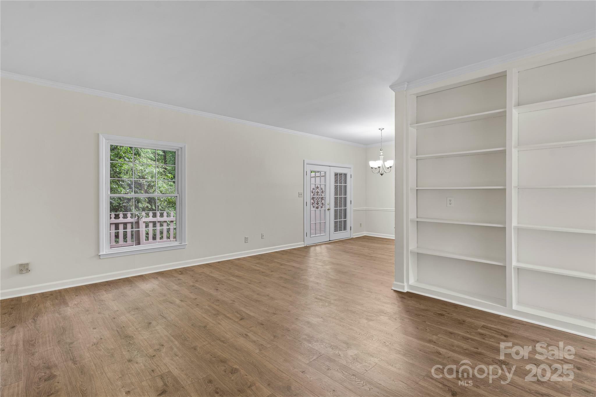 Property Photo: 5929 Quail Hollow Road B NC 28210