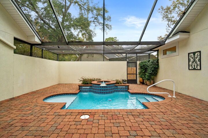 Property Photo: 831 Coldwater Creek Circle FL 32578