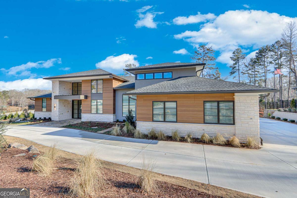 Property Photo: 799 East Lake Drive GA 30506