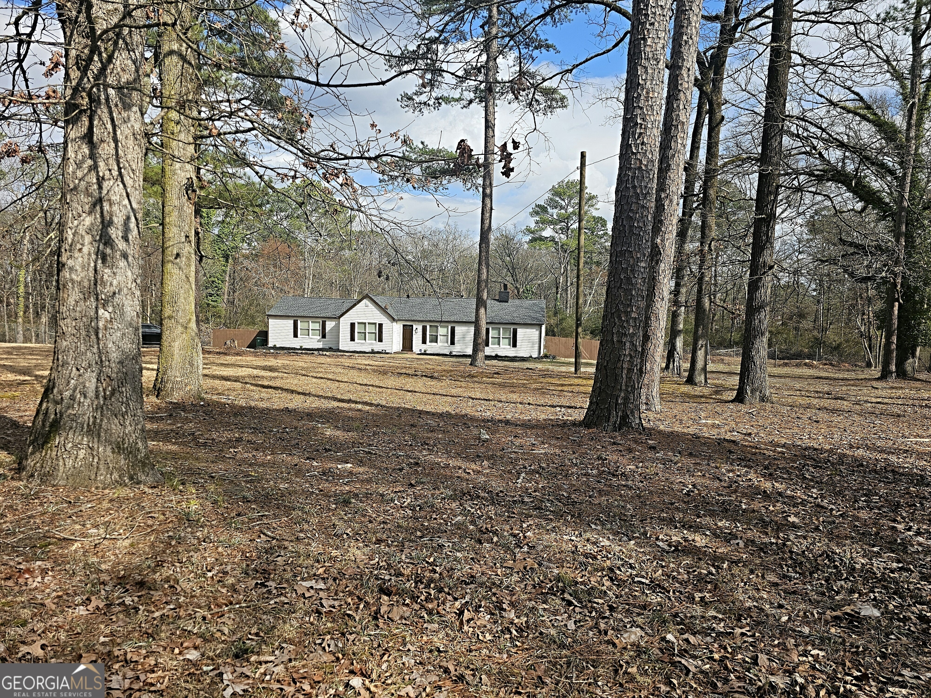 Property Photo:  3930 W Side Place  GA 30294 