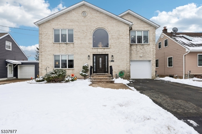 Property Photo:  2608 Hamilton Ter  NJ 07083 