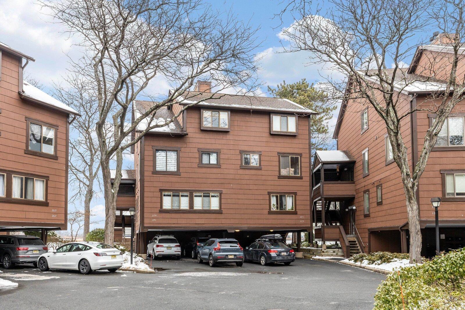 Property Photo: 271 Sunset Key NJ 07094