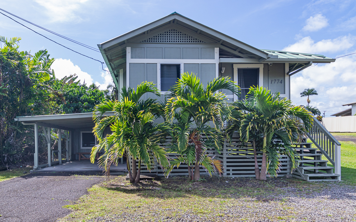 Property Photo:  1774 Kilauea Ave  HI 96720 