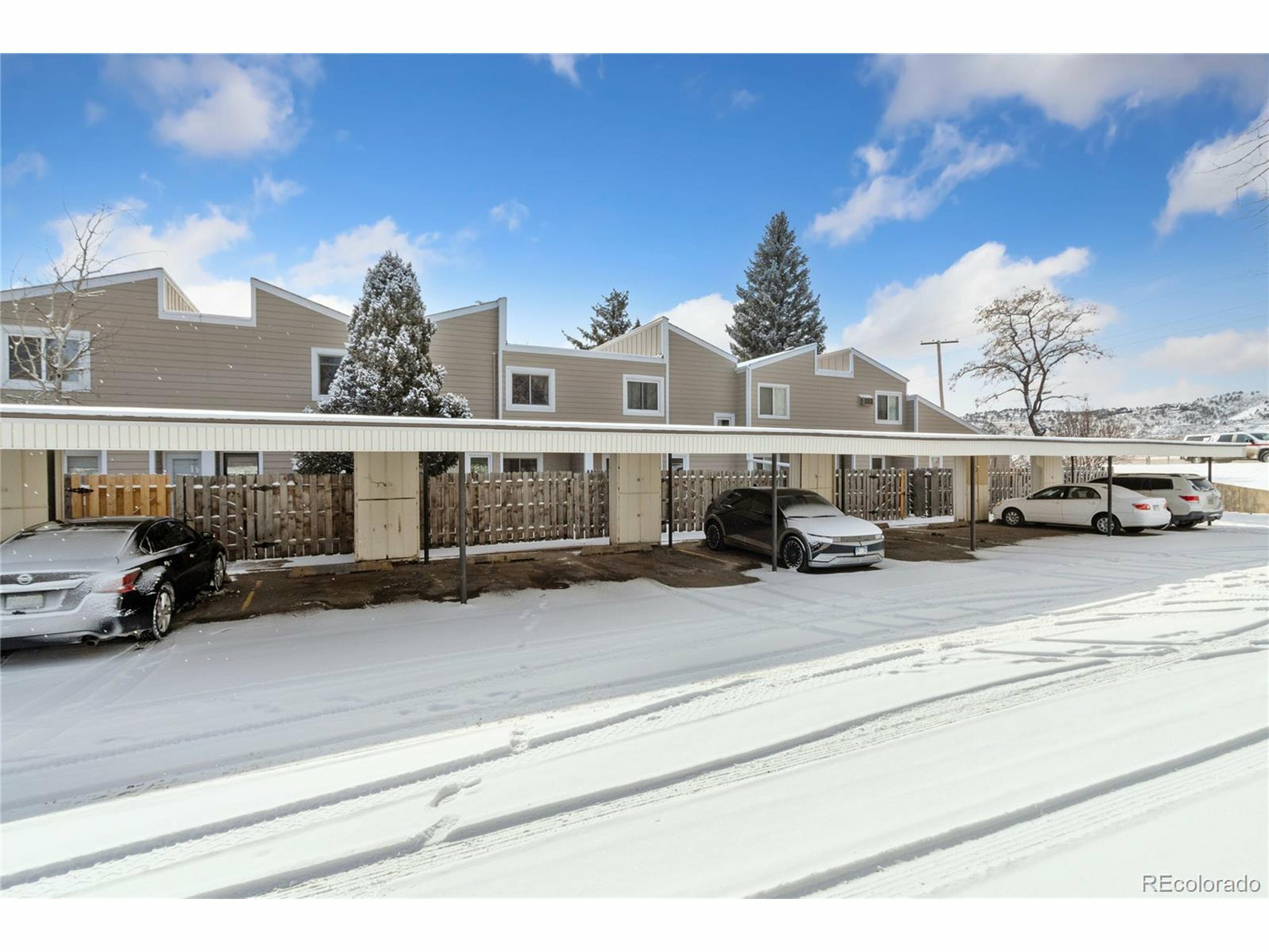Property Photo: 3029 Ross Dr Y8 CO 80526