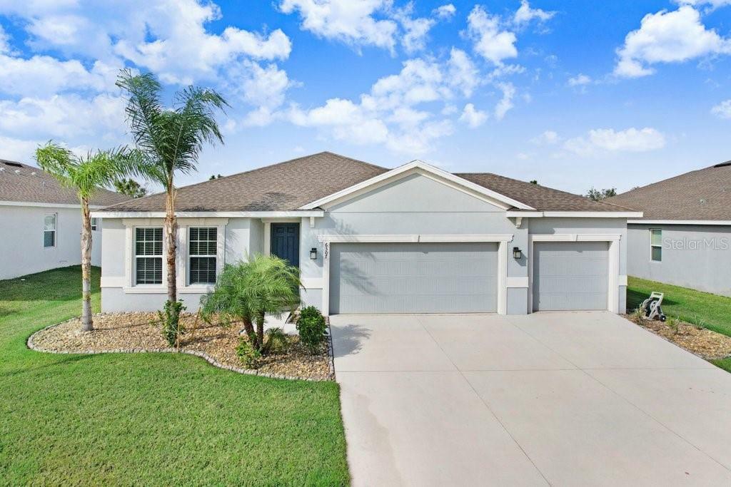 Property Photo: 6307 113th Terrace E FL 34219