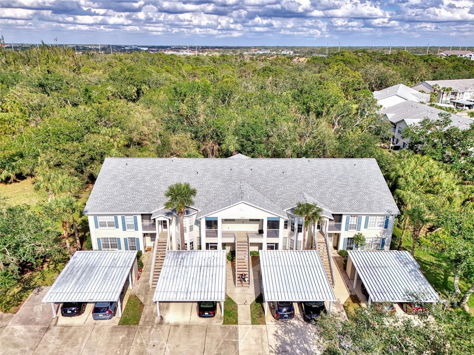 Property Photo: 310 Lynbrook Circle 103 FL 34292