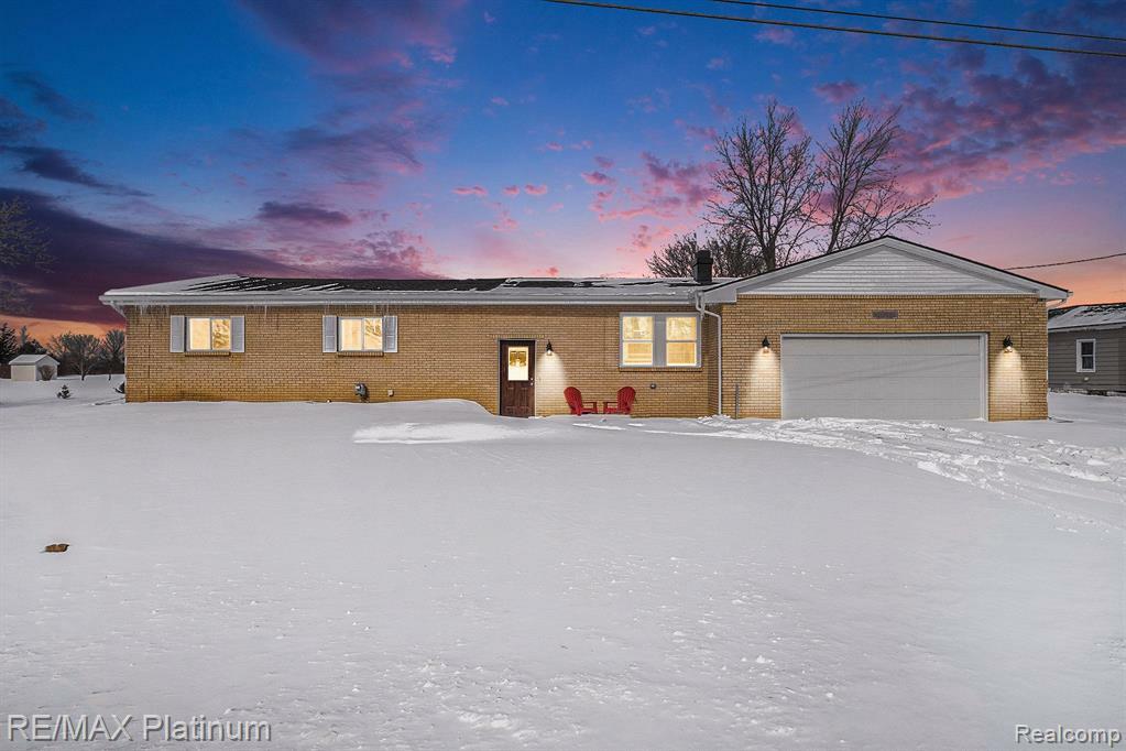 Property Photo: 11151 Lapeer Road MI 48423 8118