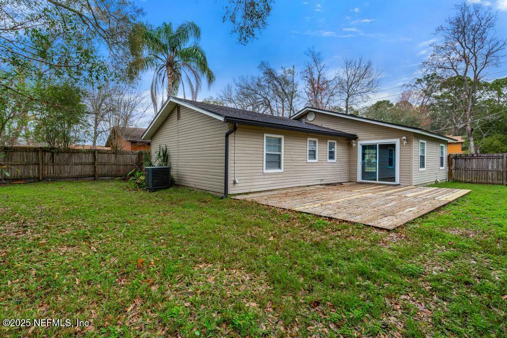 Property Photo:  4730 Barnes Road S  FL 32207 