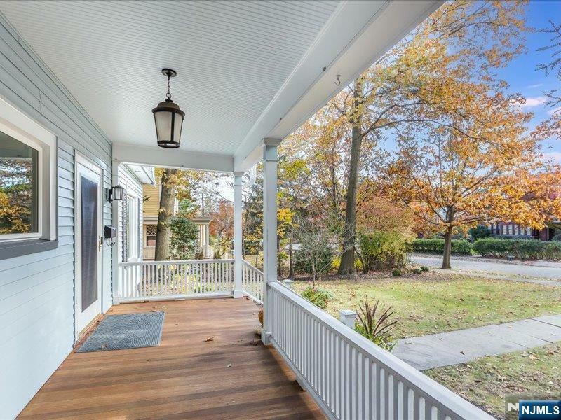 Property Photo:  55 Warren Place  NJ 07042 