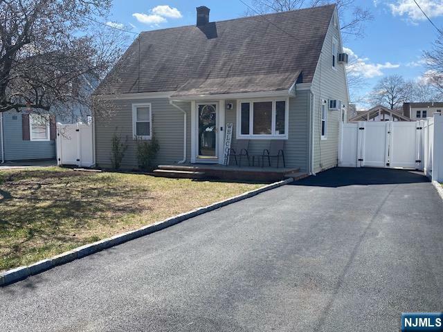 Property Photo: 83 Burnside Place NJ 07420