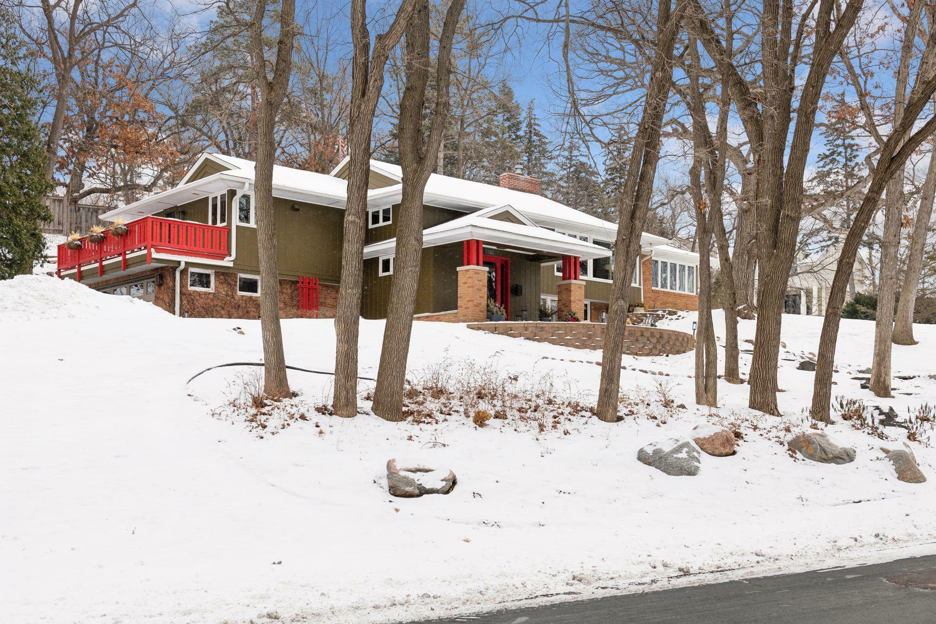 Property Photo:  4913 Dale Drive  MN 55424 