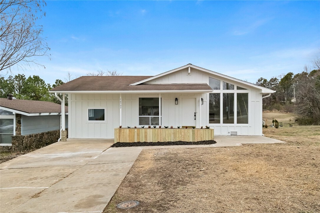 Property Photo:  16503 N Cypress Lane  AR 72756 