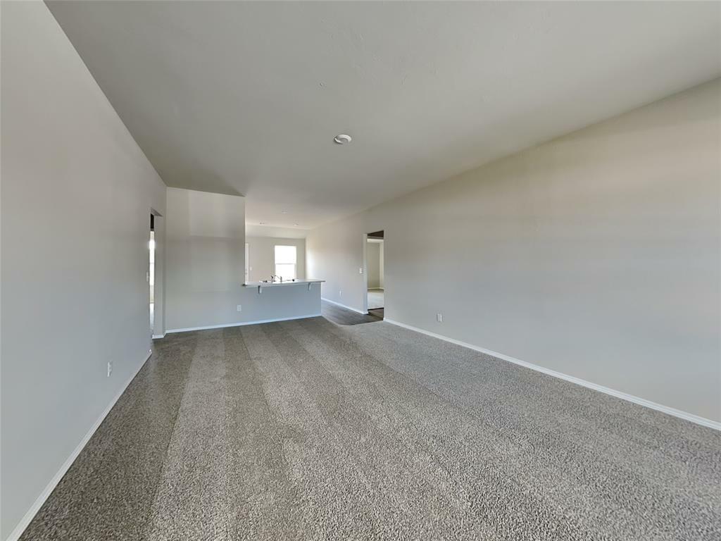 Property Photo: 554 SE 3rd Place OK 73065
