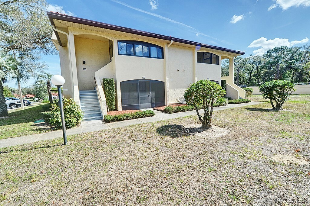 Property Photo: 2356 Forest Drive FL 34453