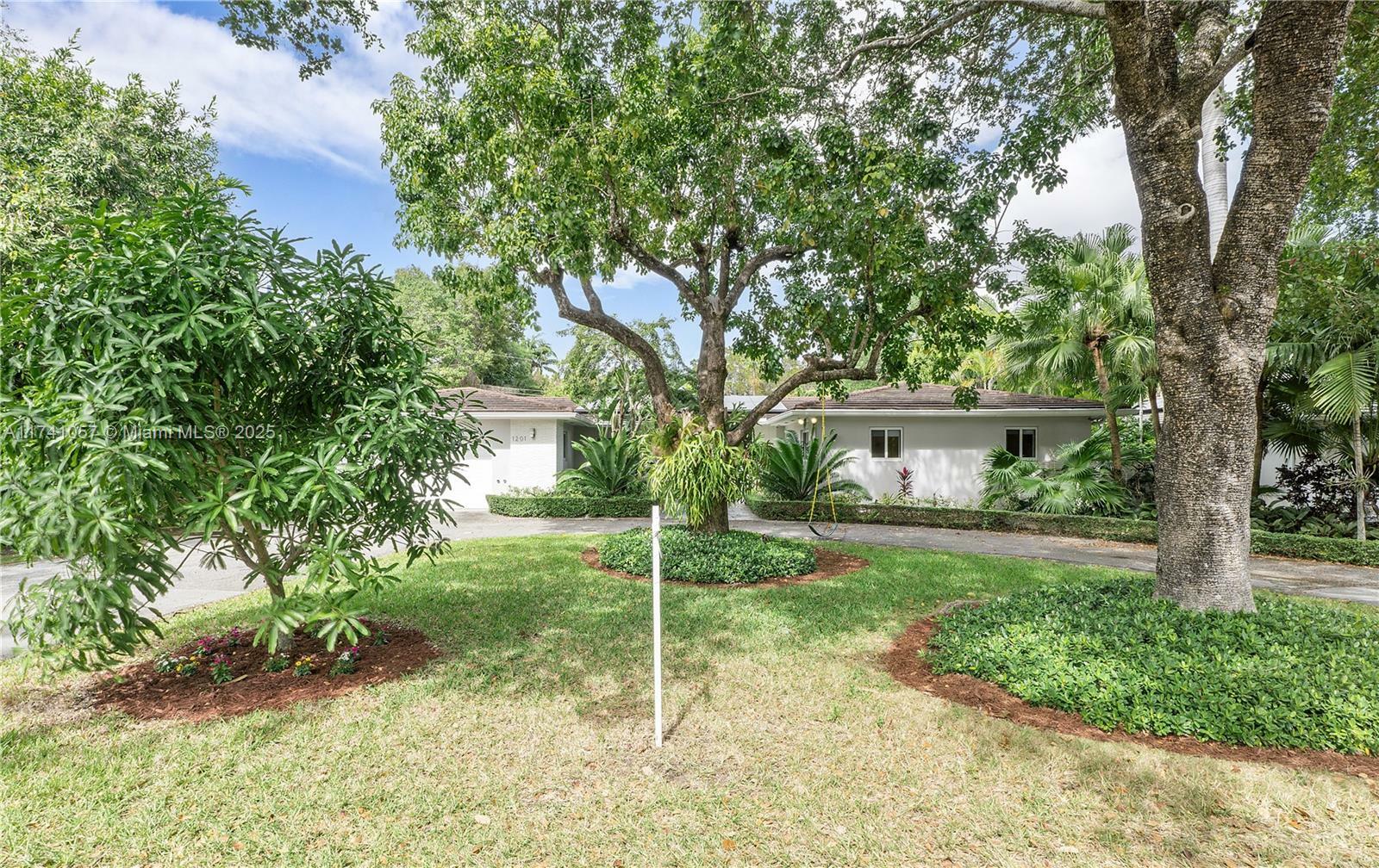 Property Photo:  1201 Hardee Rd  FL 33146 