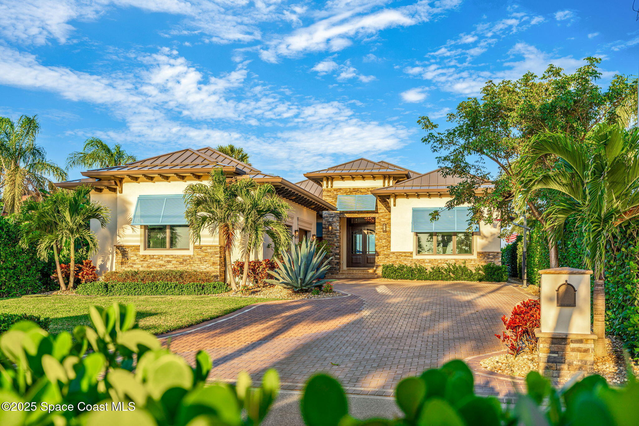 Property Photo: 10770 S Tropical Trail FL 32952