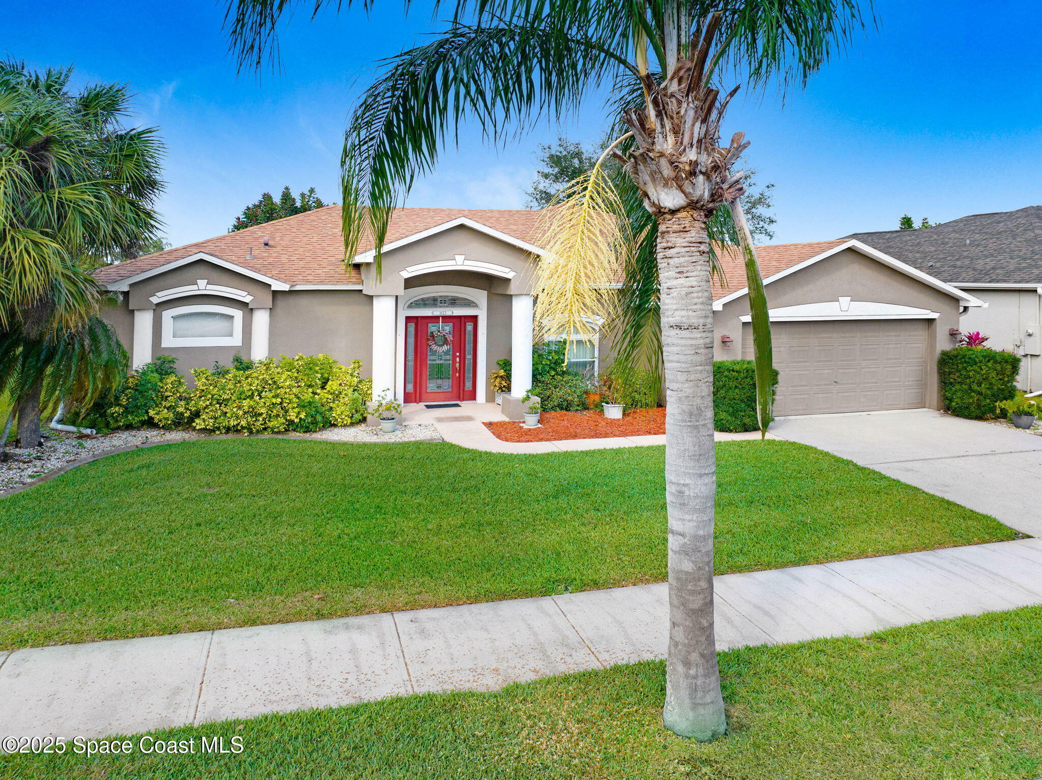 Property Photo:  1623 Laramie Circle  FL 32940 