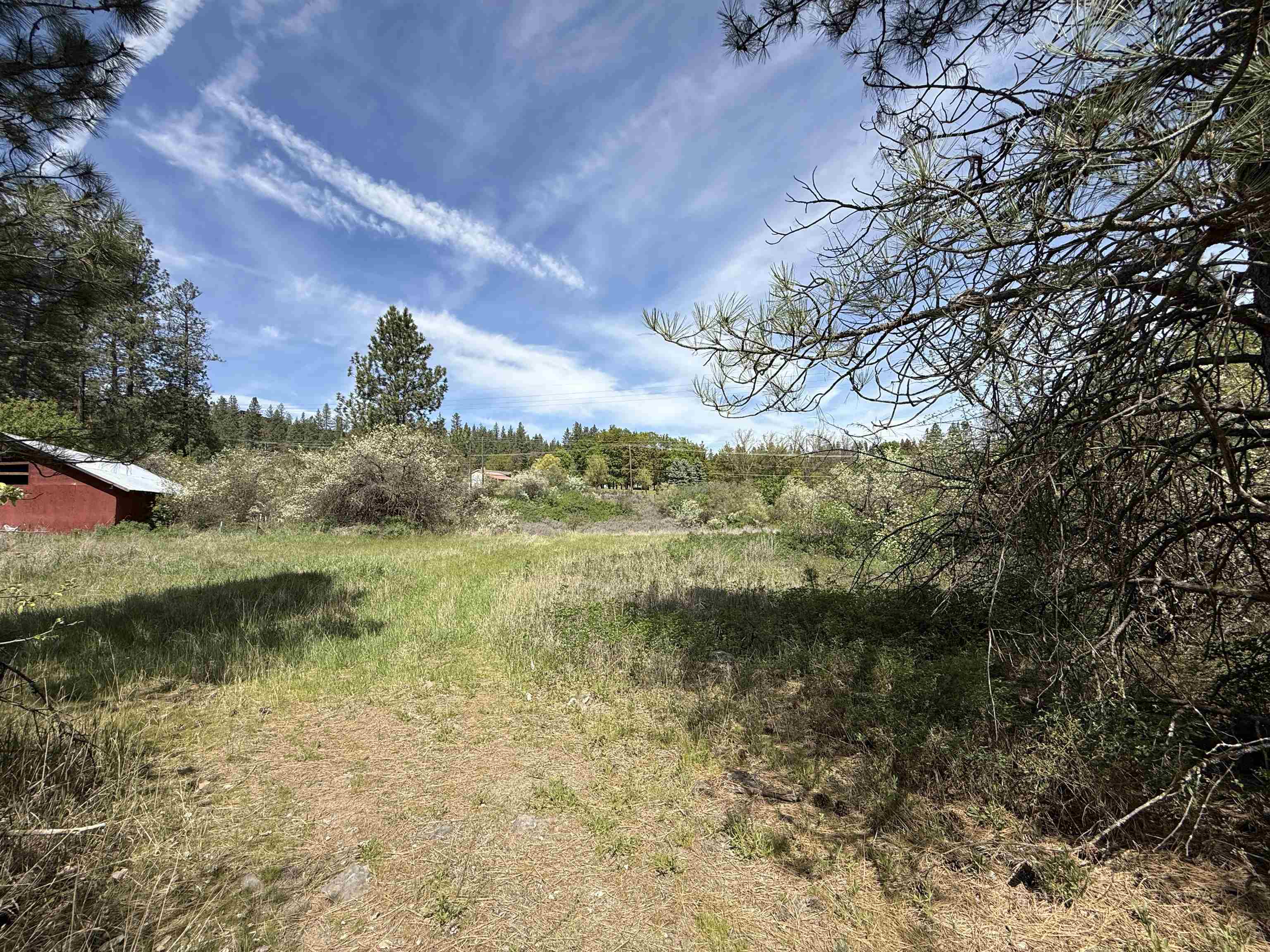 Property Photo: 3108 W Thorpe Rd WA 99224