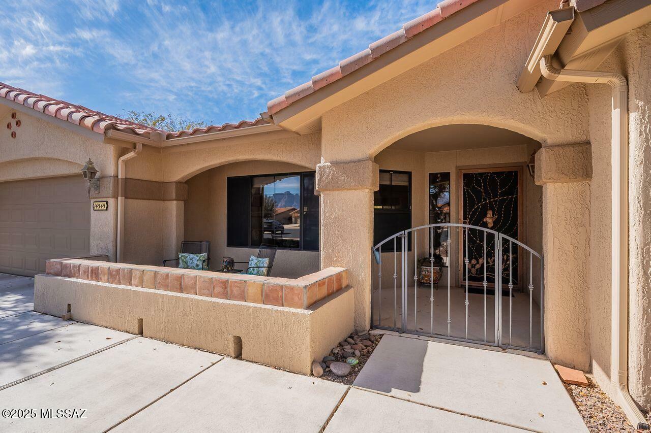 Property Photo:  14545 N Alamo Canyon Drive  AZ 85755 