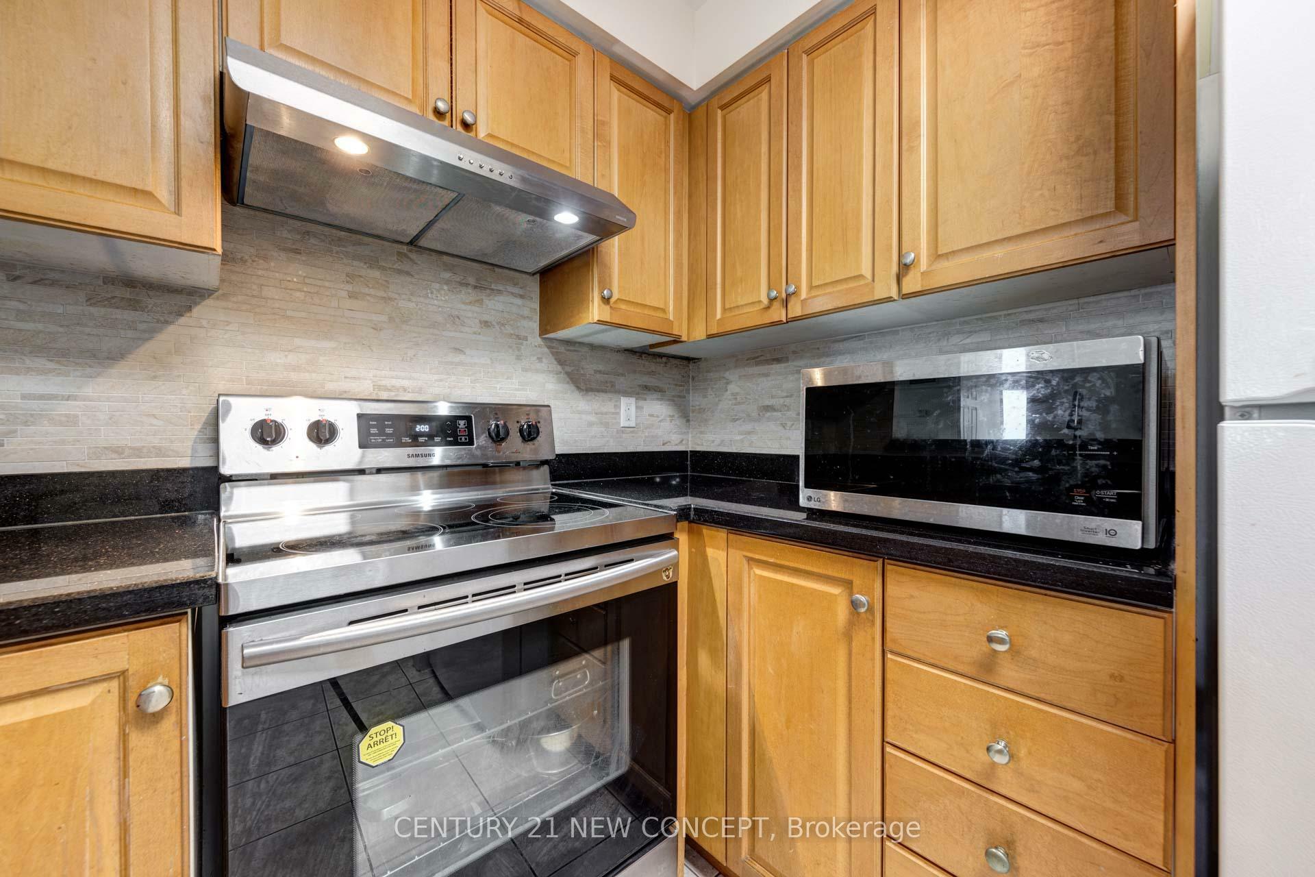 7 Lorraine Dr 1703  Toronto ON M2N 7H2 photo